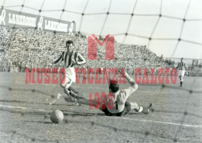6-10-1957 Vicenza-Fiorentina 3-0